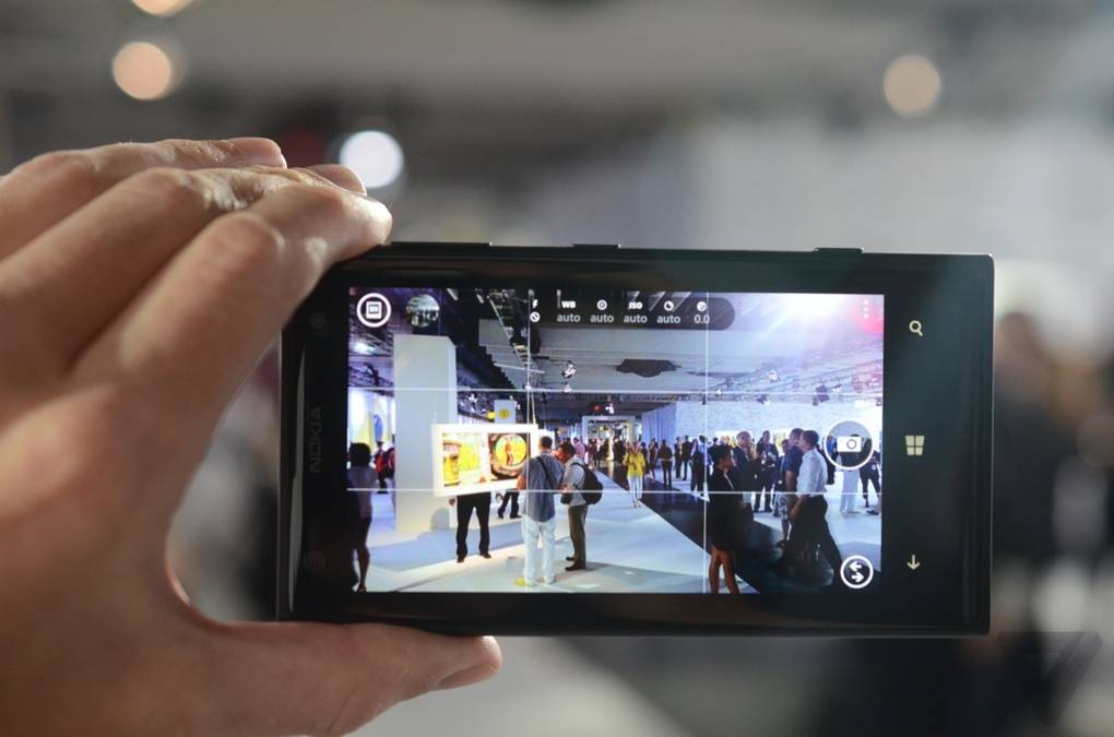 Asus zenfone 5 – смартфон среднего сегмента с отличной проработкой всех деталей - рабочаятехника