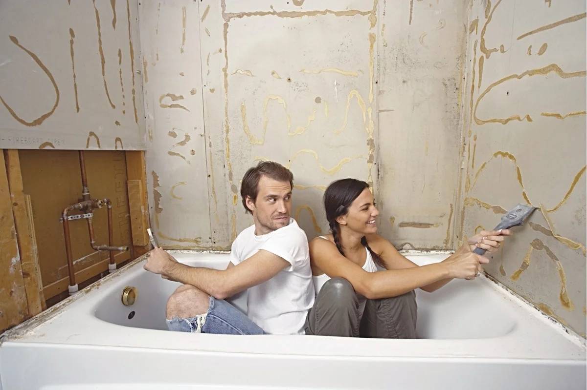 Безвкусица и аляповатость: каких ошибок надо избегать во время ремонта ванной комнаты