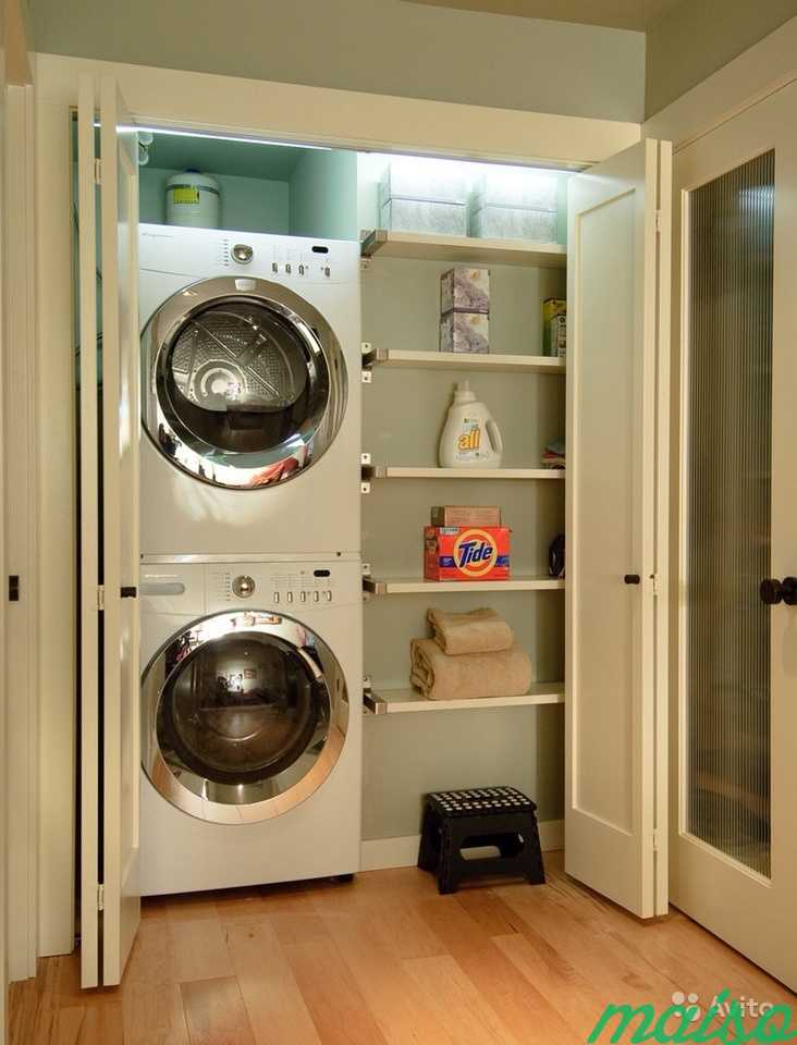Как спрятать стиральную машинку в шкафу коридора - дизайнерская маскировка