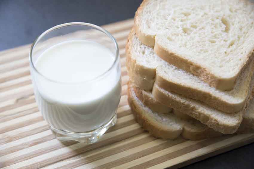 Маска из белого хлеба и молока для волос