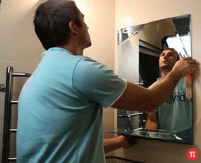 Все способы, как повесить зеркало с рамой или без в любой комнате