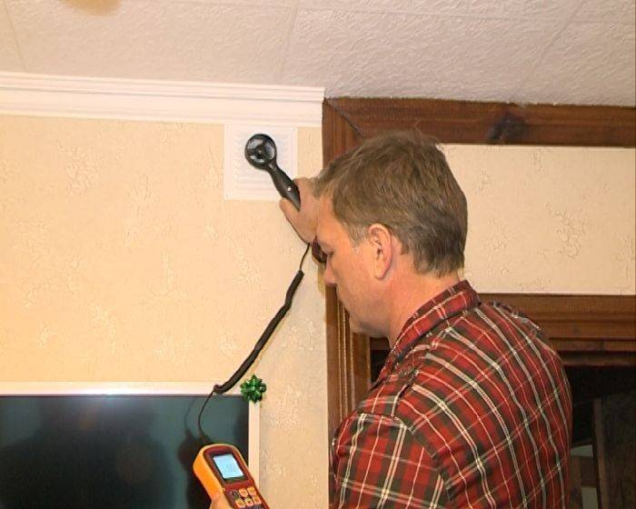Как проверить вентиляцию в квартире: проверка работы каналов