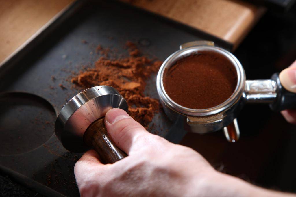 Как приготовить вкусный кофе в турке, кофемашине, без турки и кофеварки
