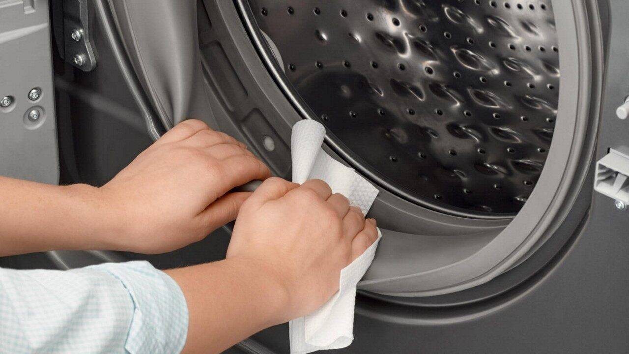 Как почистить стиральную машину внутри и снаружи