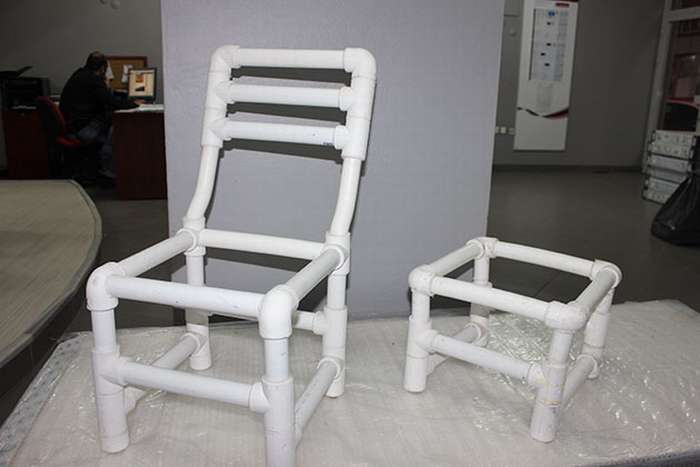 Как сделать стул из полипропиленовых труб своими руками: пошаговая инструкция по изготовлению. стильная мебель из пластиковых и профильных труб стул из полипропиленовых труб своими руками размеры