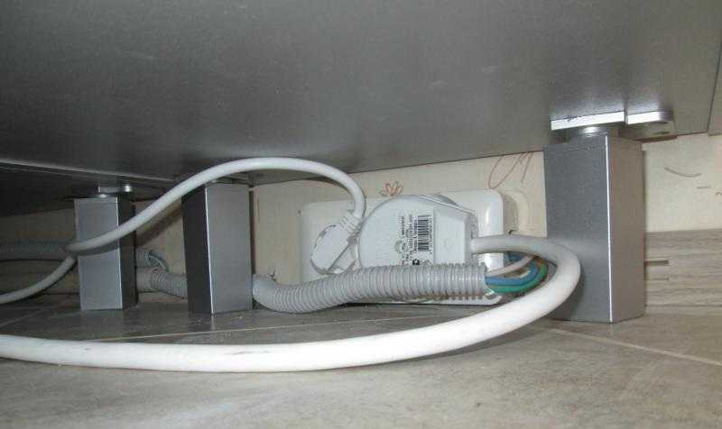 Какое сечение кабеля нужно для подключения варочной панели
