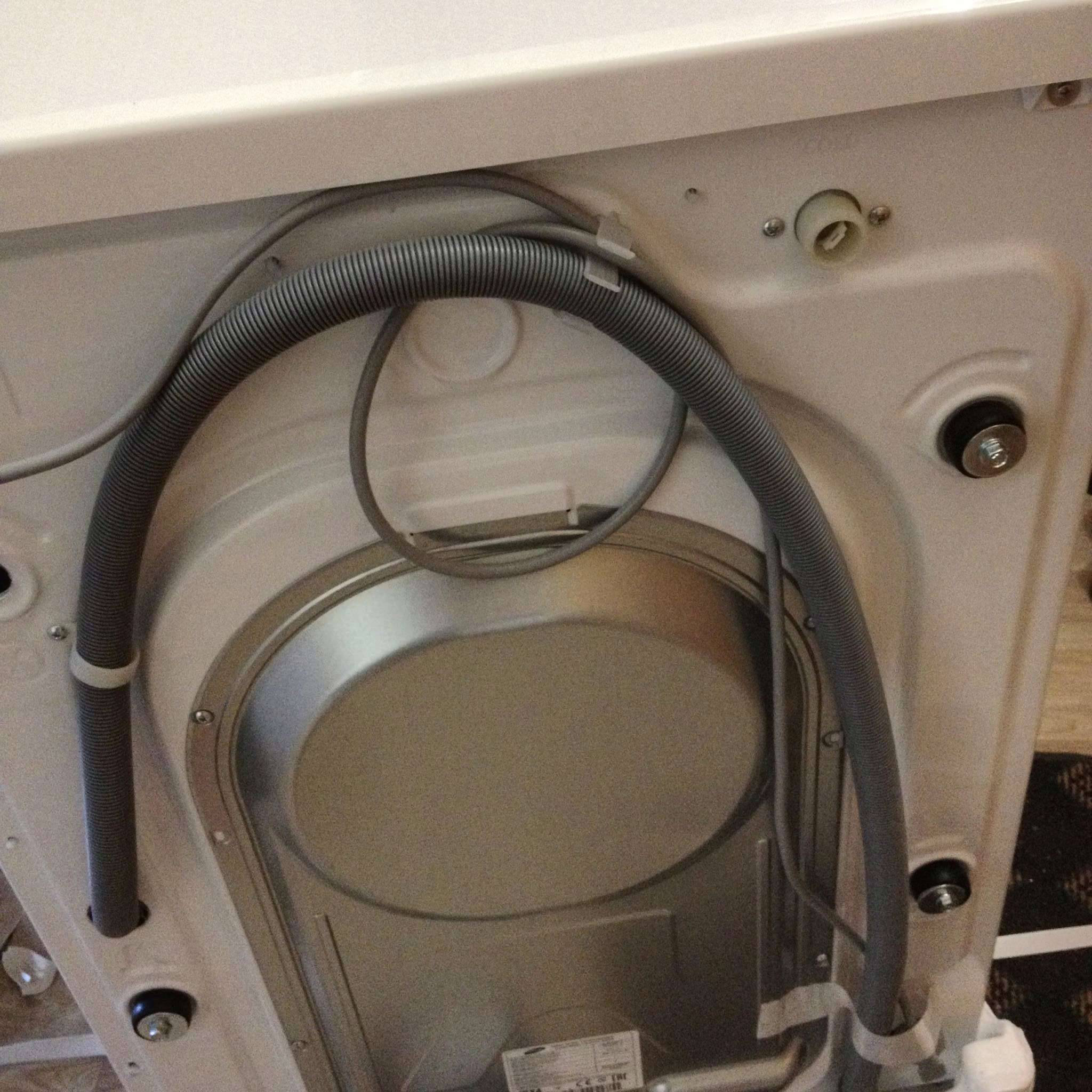 Замена сливного шланга стиральной машины samsung (самсунг): как выбрать, снять деталь и заменить на новую самостоятельно?