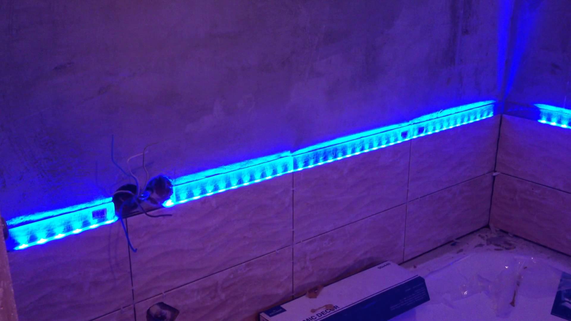 Подсветка ванны снизу светодиодной ленты