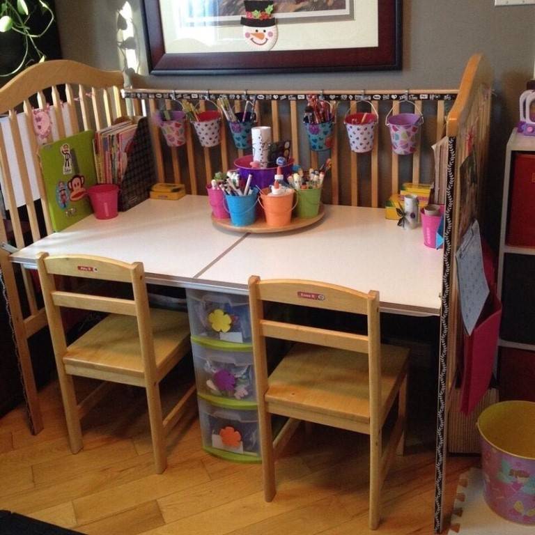 Хранение игрушек в детской комнате: примеры безопасных и практичных систем с использованием мебели и различных приспособлений, фото, видео