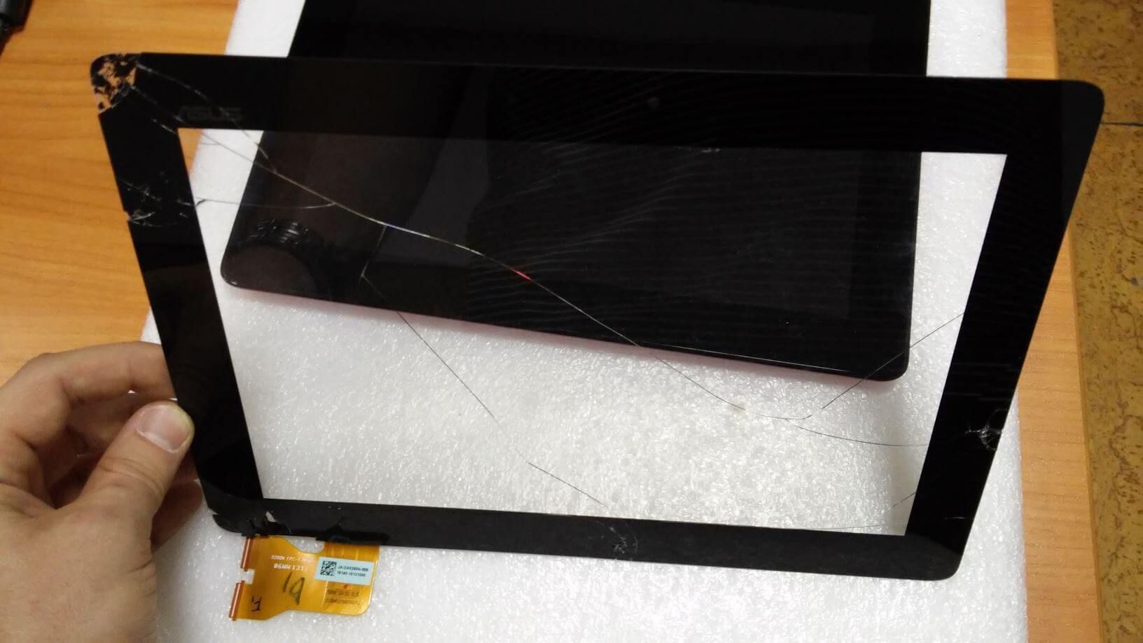 Разбился экран планшета: что делать, как заменить стекло