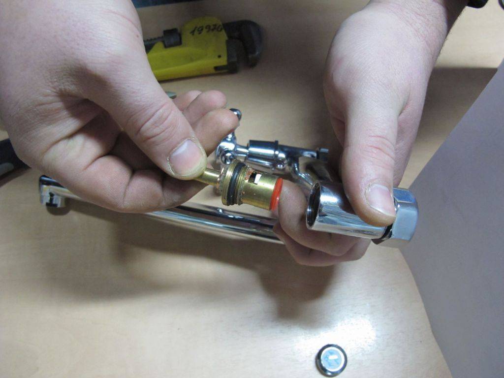 Как отремонтировать кран смесителя: особенности, поиск неполадки, инструкции работ своими руками