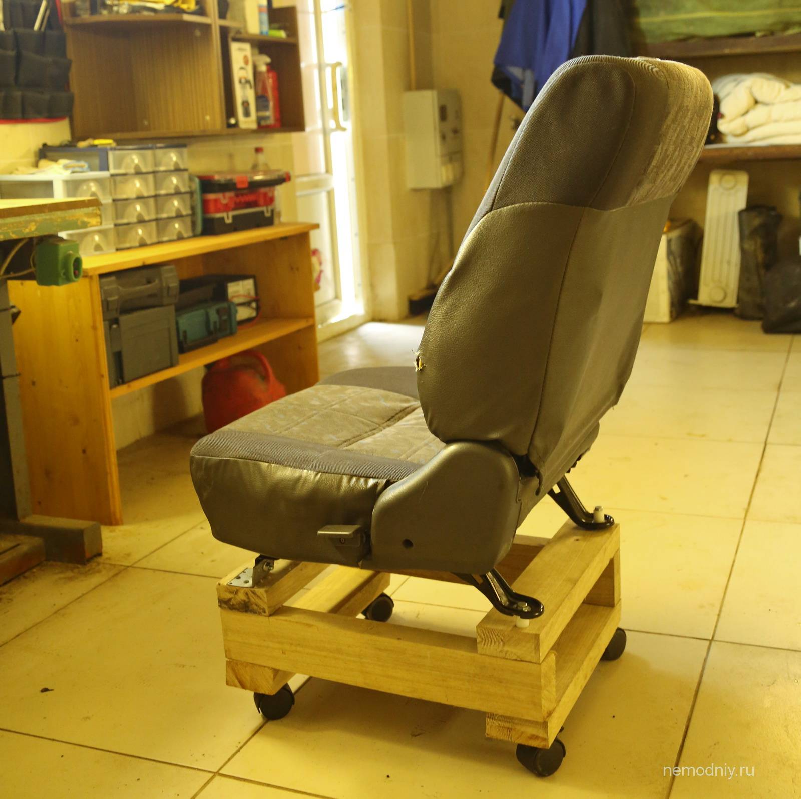 Компьютерное кресло своими руками (26 фото): как сделать из автомобильного сидения кресло для компьютера самодельное изделие из дерева, чертежи и ход работы