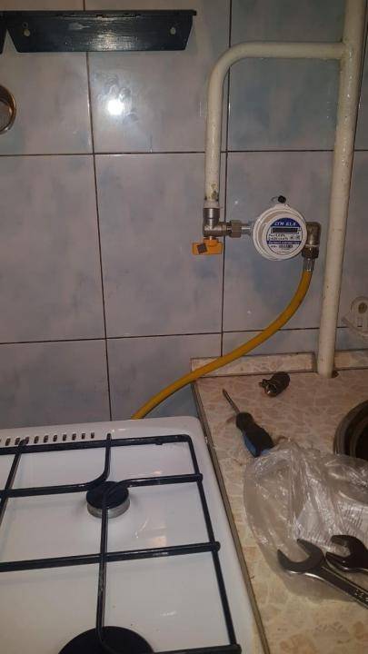 Подключение газовой плиты своими руками: как пошагово установить газовую плиту в квартире