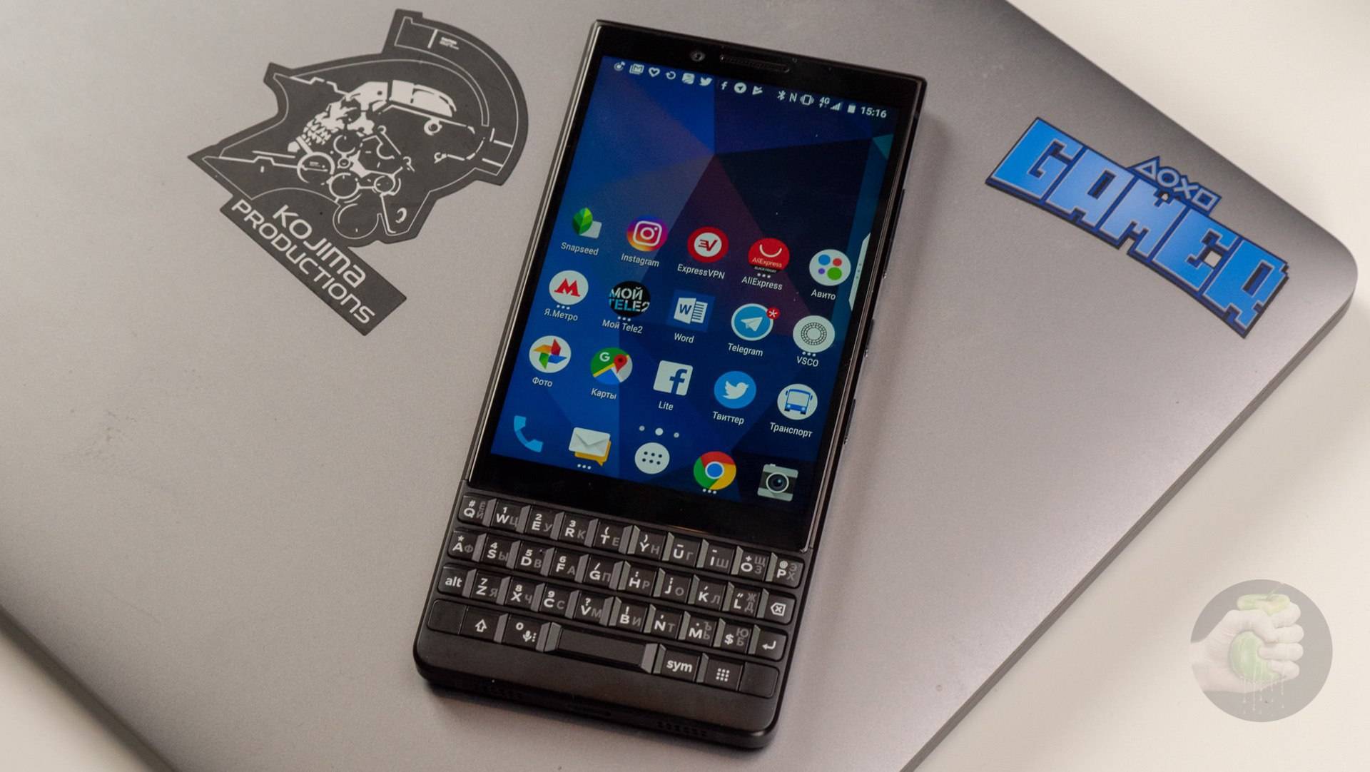 BlackBerry KeyOne – необычный бизнес-смартфон
