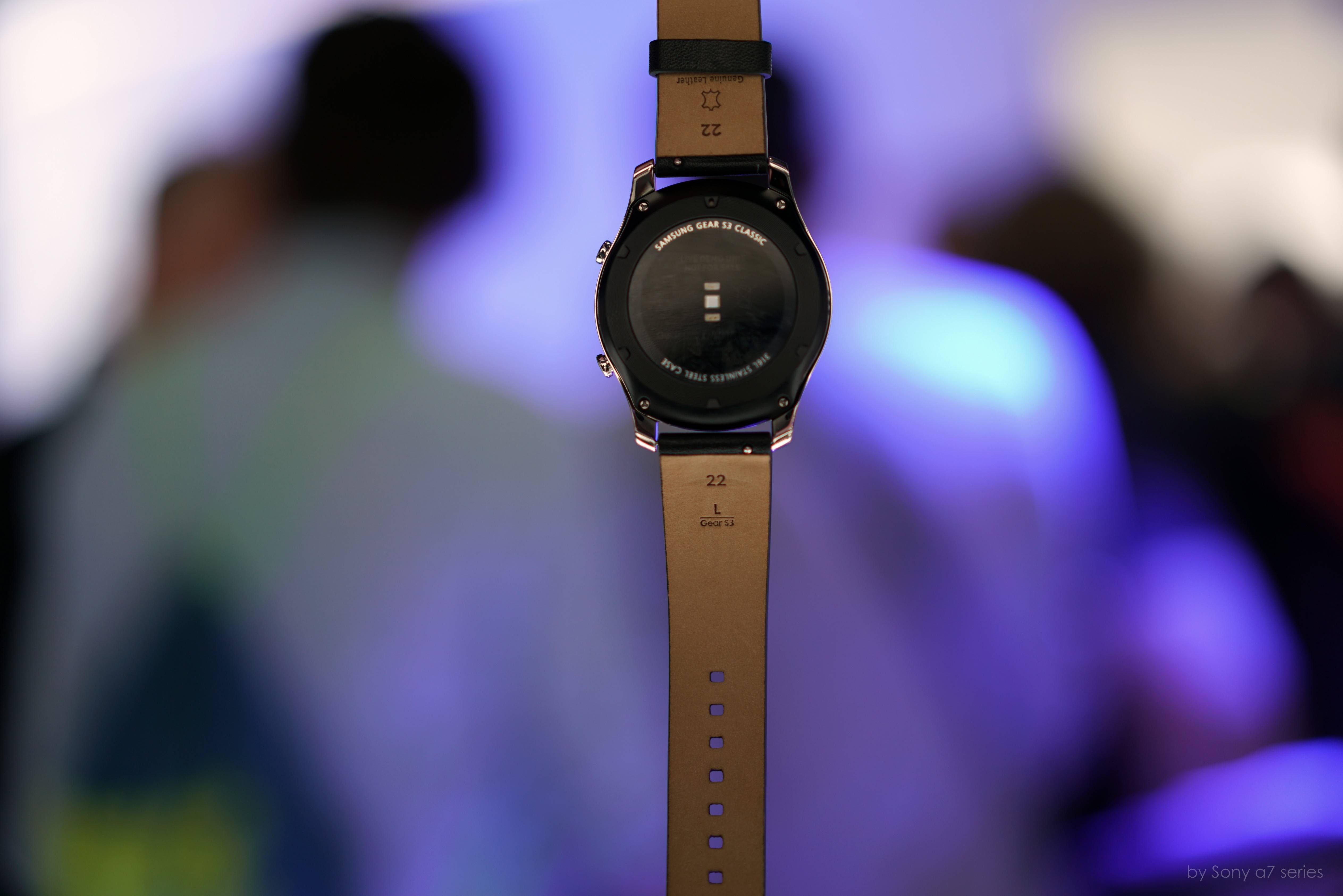 Обзор samsung gear s3 frontier и classic - ревьюмейкер.ру
