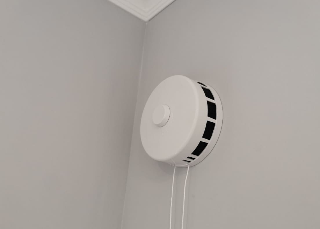 Приточный клапан в стену: монтаж вентиляционного устройства - точка j