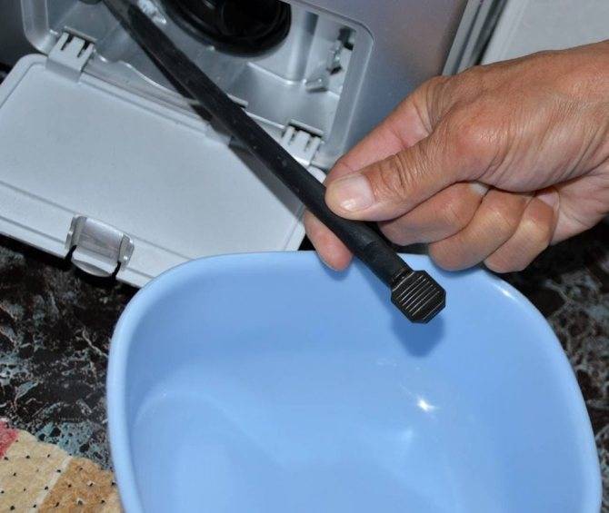 Как почистить стиральную машину от грязи и накипи в домашних условиях