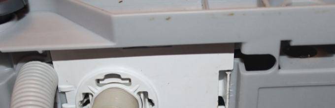 Встраиваемая посудомоечная машина krona bde 4507 eu/lp aquastop с функцией автоматической диагностики неисправностей. ошибка e1 в посудомоечной машине крона (krona)