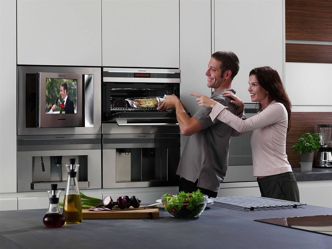 9 лучших телевизоров для кухни – рейтинг 2021