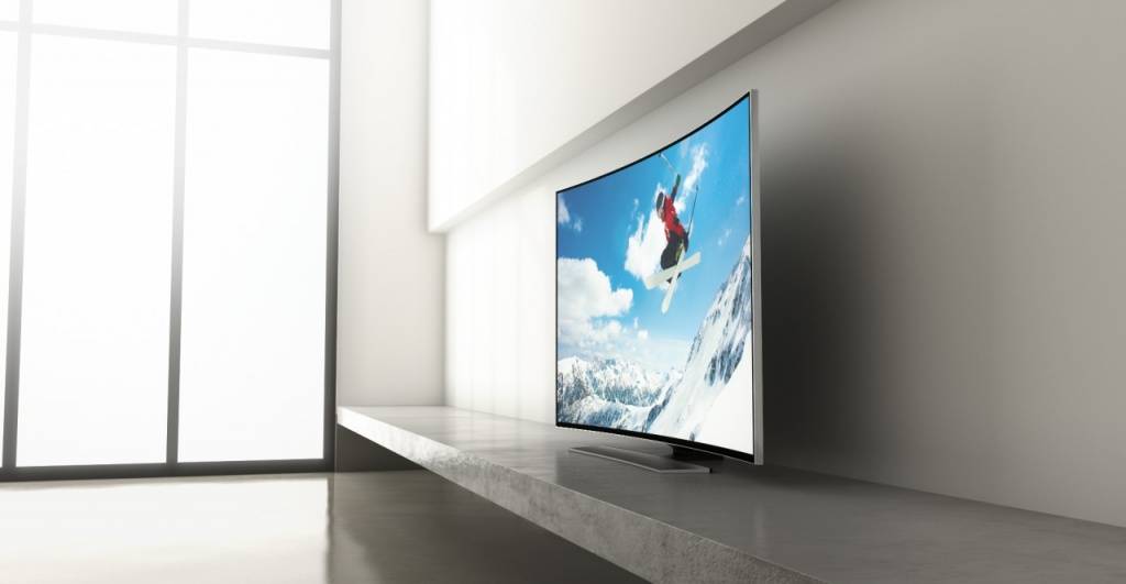 Телевизоры с изогнутым экраном: особенности технологии, преимущества и недостатки