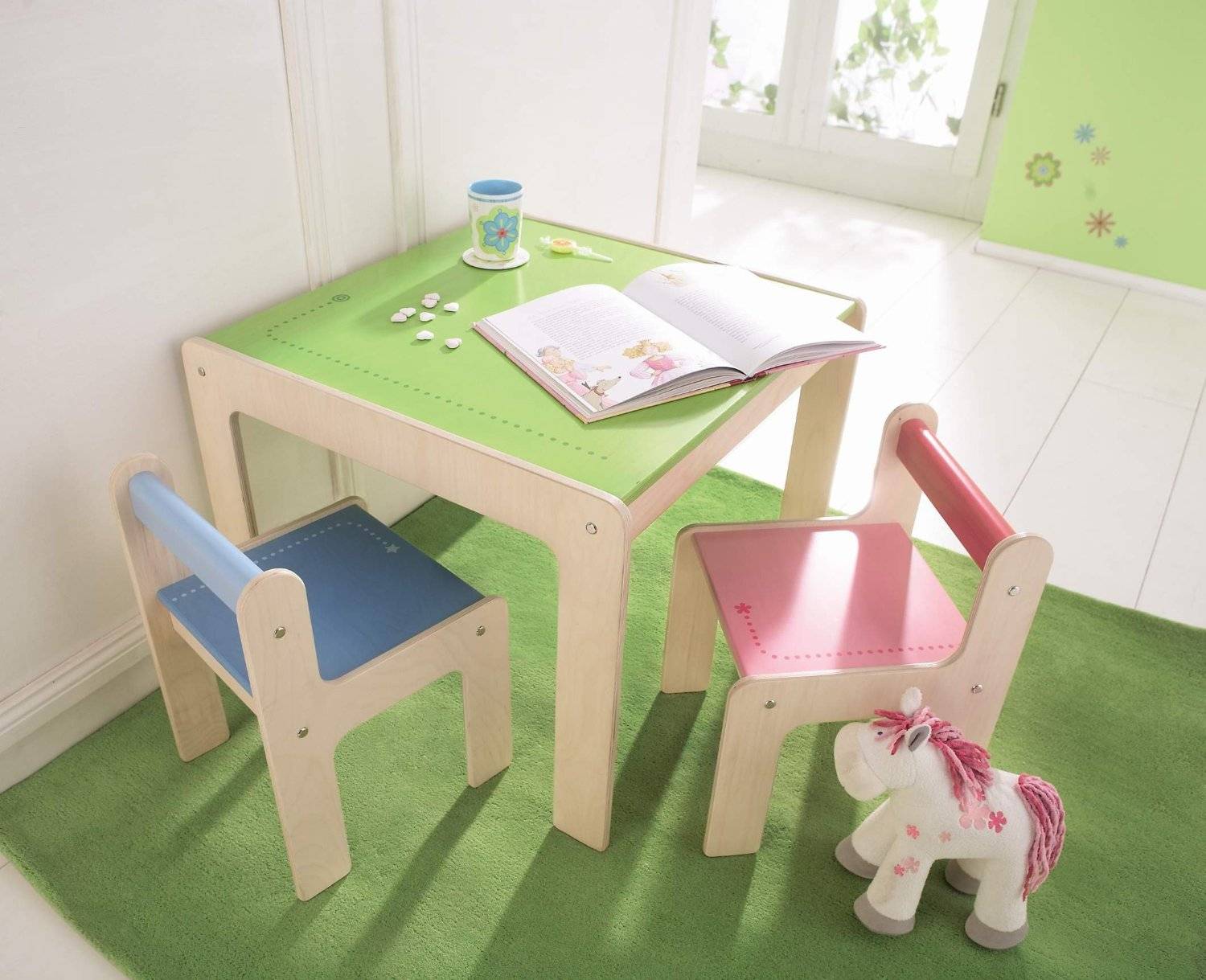 Детский столик со стульчиком своими руками