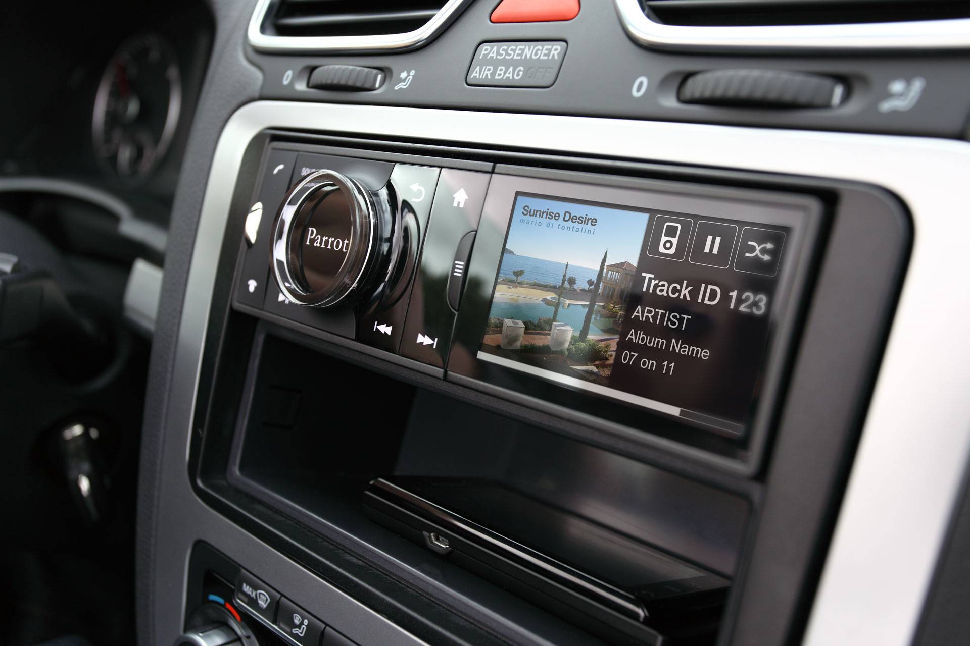 Звук в автомобиле: как заставить штатную систему звучать лучше? • stereo.ru