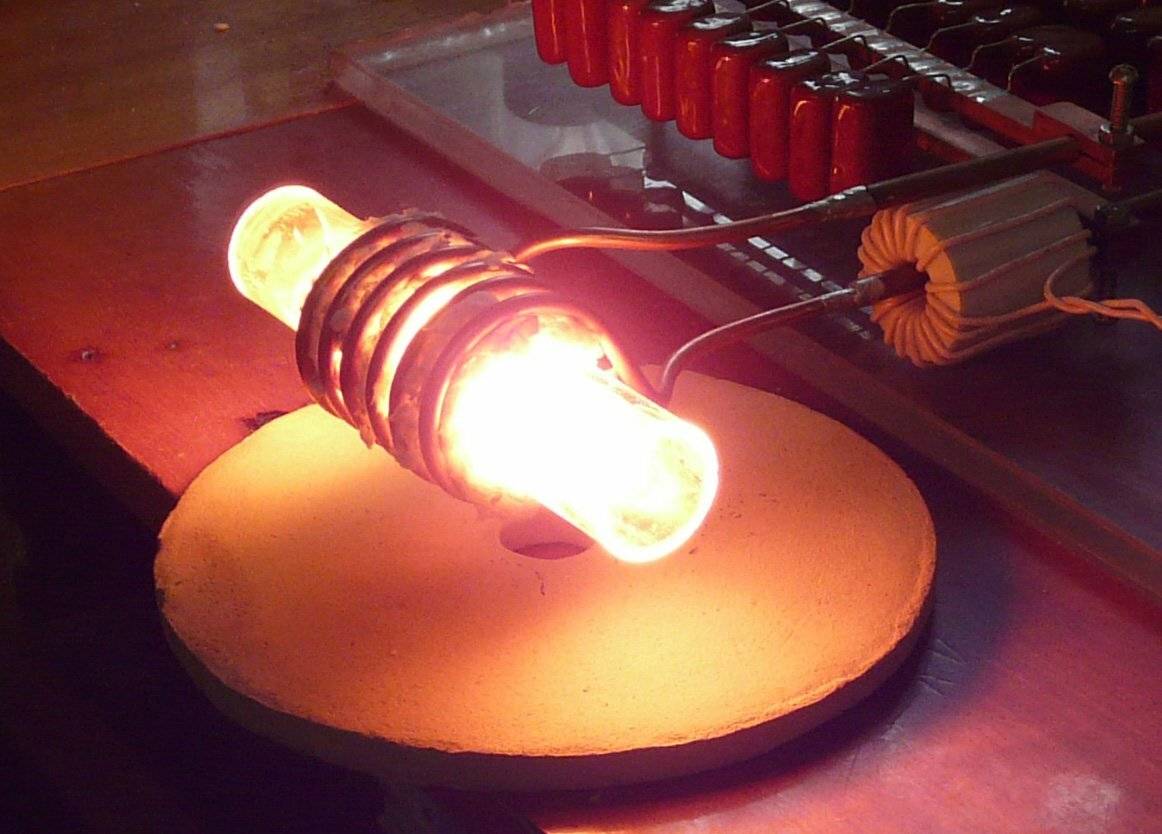 Индукционный нагреватель металла: простая схема для изготовления своими руками