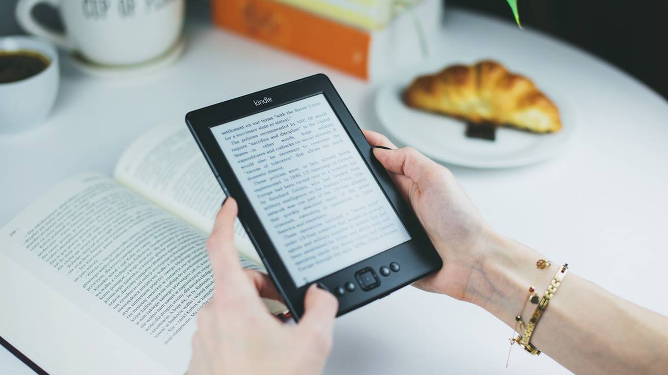 Что убьет ваши глаза быстрее — электронная книга или смартфон? правда о вреде чтения с экрана