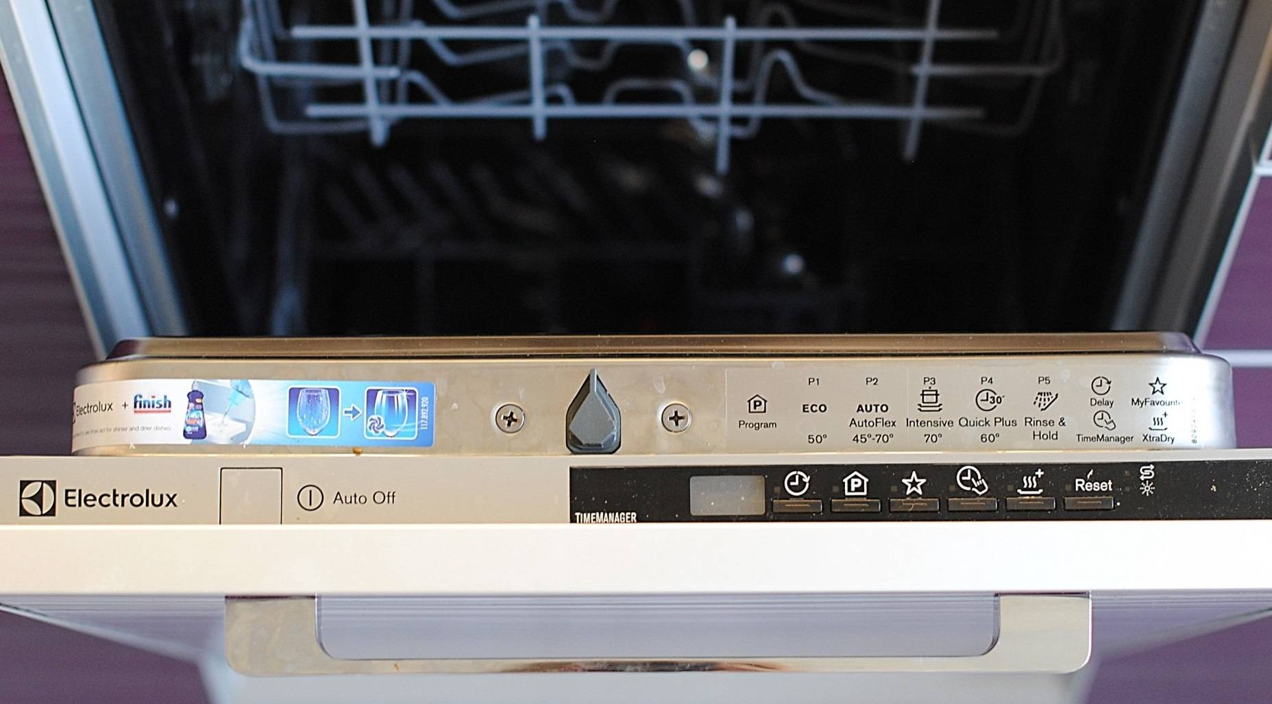 Ошибка i10 в посудомоечной машине электролюкс