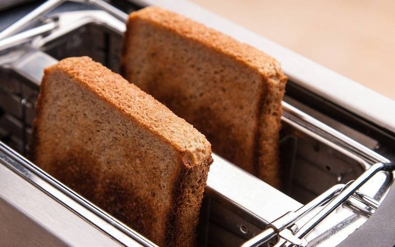 Для чего нужен тостер и как им пользоваться: рекомендации и секреты