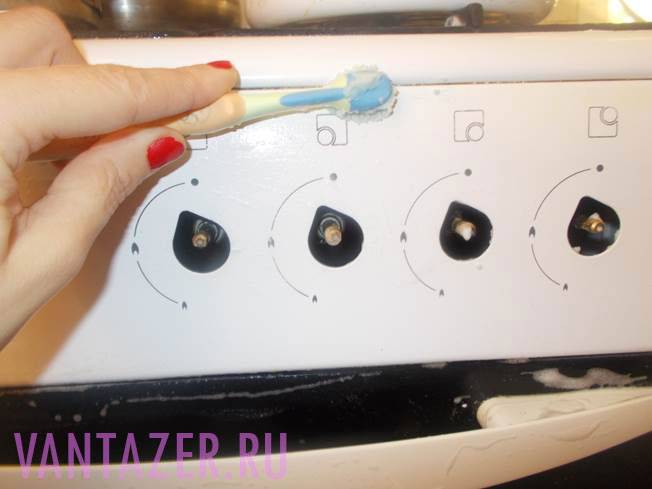 Как очистить ручки у плиты: разбираемся с частой проблемой
