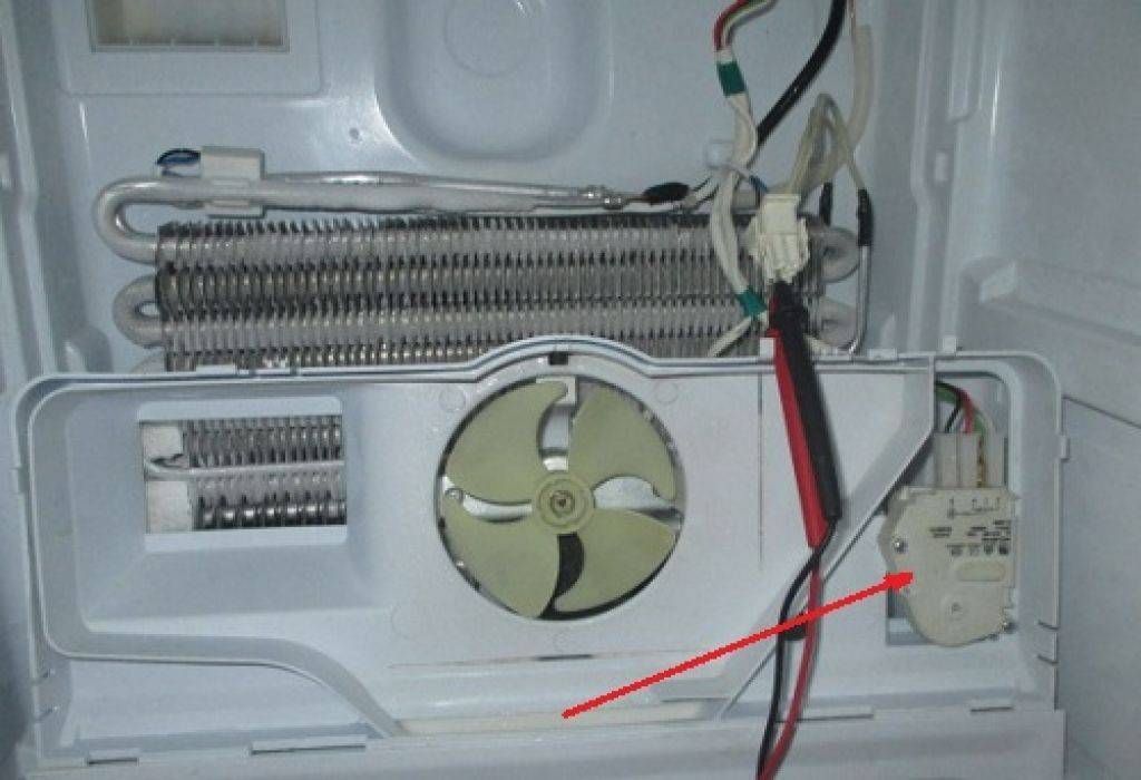 Не морозит холодильная камера индезит (indesit)?