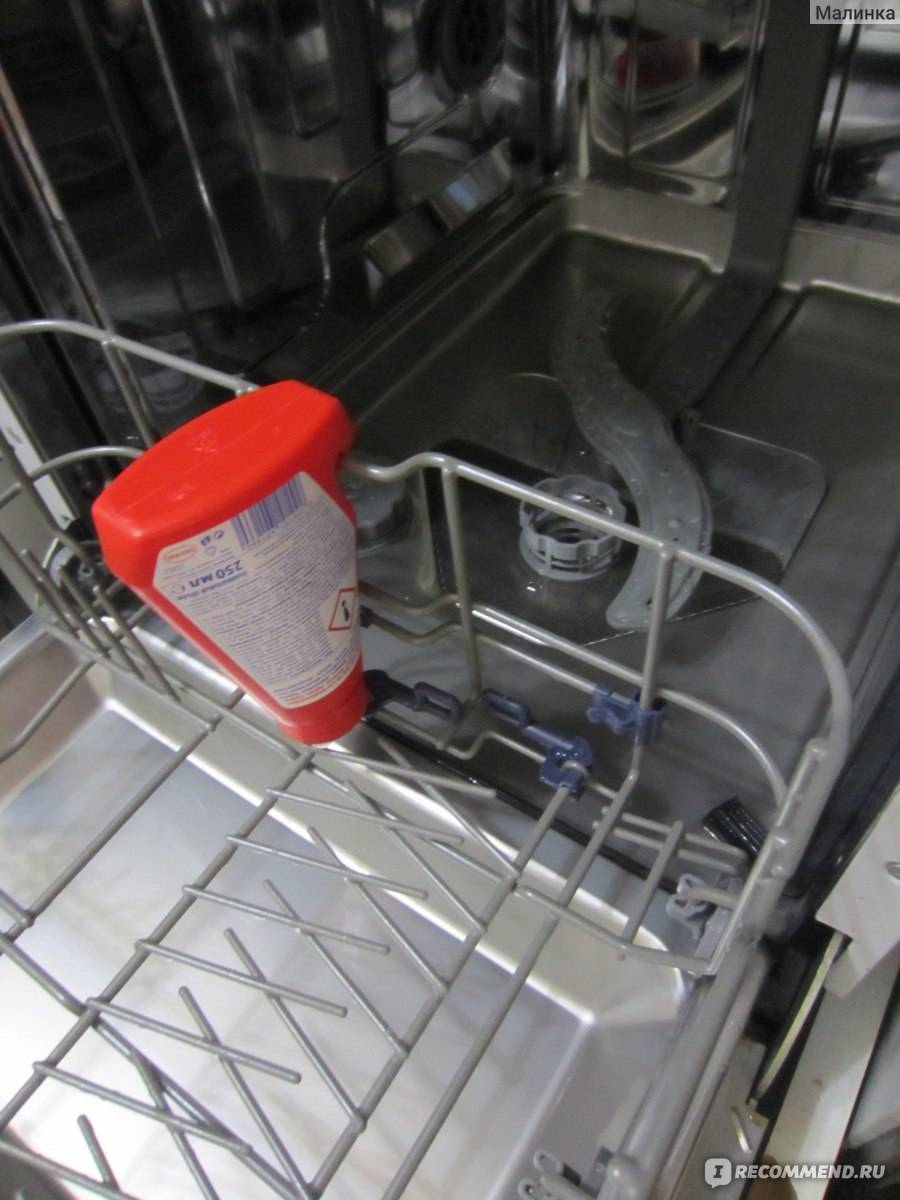 Чем и как почистить посудомоечную машину