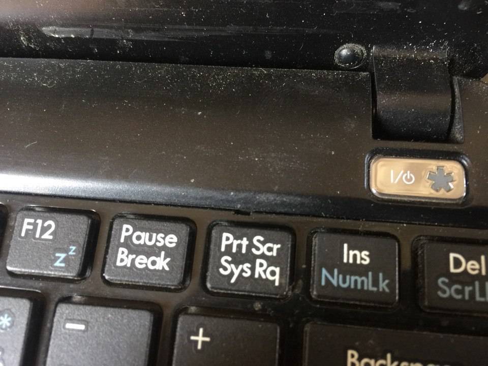 Как заблокировать и разблокировать клавиатуру на ноутбуке