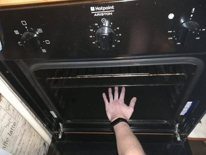 Ремонт дверцы духовки газовой или электрической плиты: основные признаки и причины подобной поломки и как устранить эту проблему с печью своими руками?