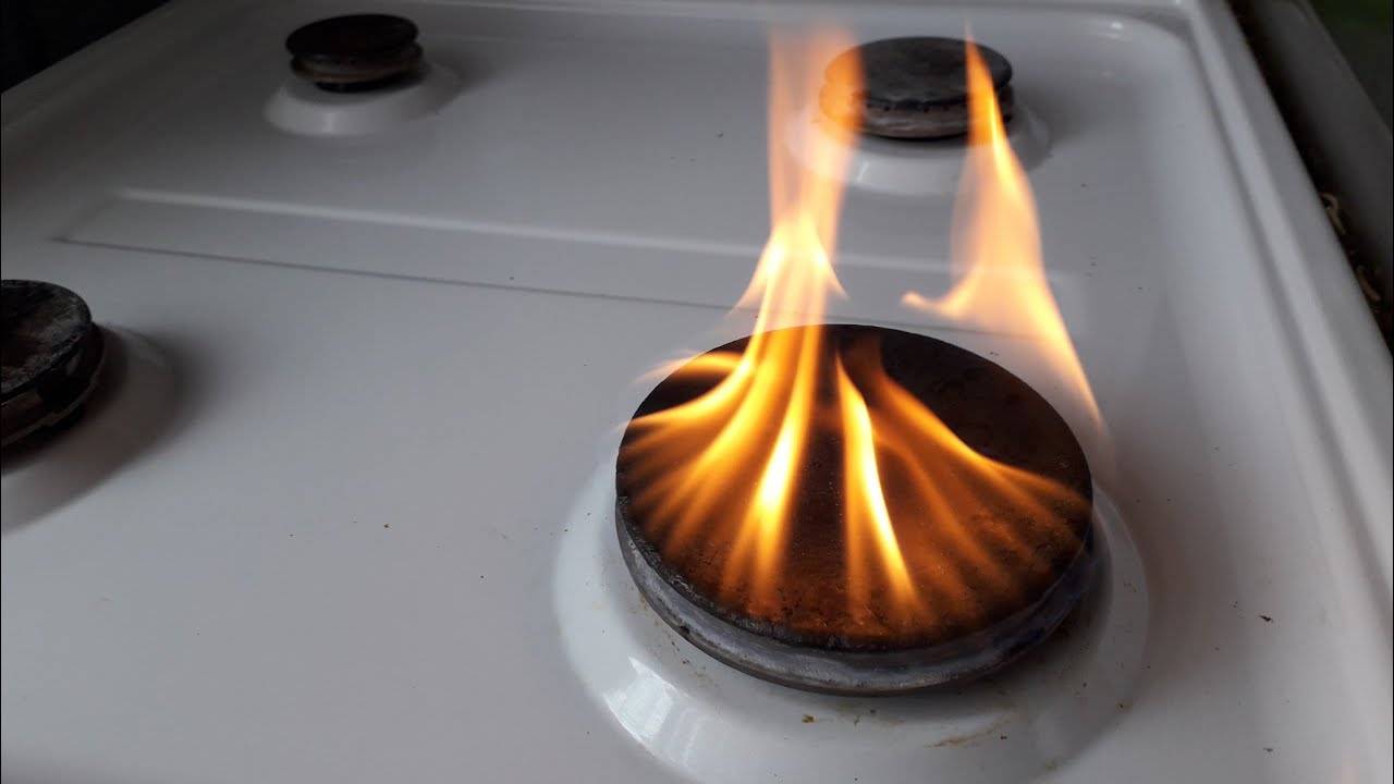 Почему коптит газовая плита: возможные причины неисправности, советы по их устранению