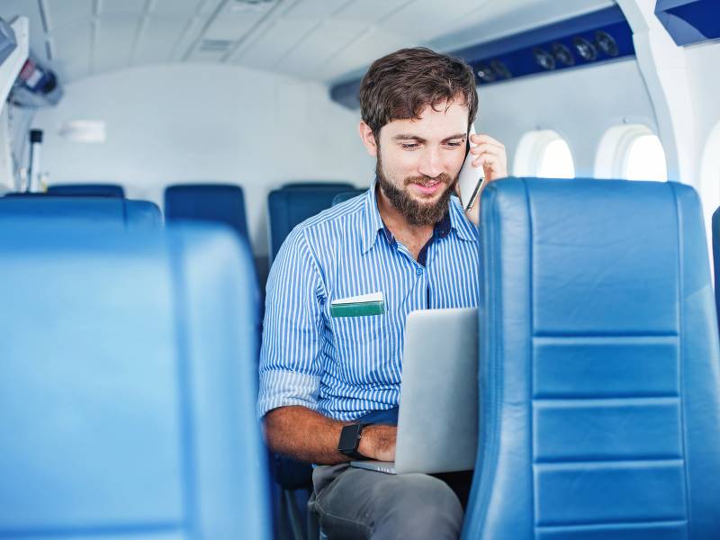 Можно ли брать ноутбук в самолет в 2021 году: в ручную кладь или багаж, правила перевозки в аэрофлоте