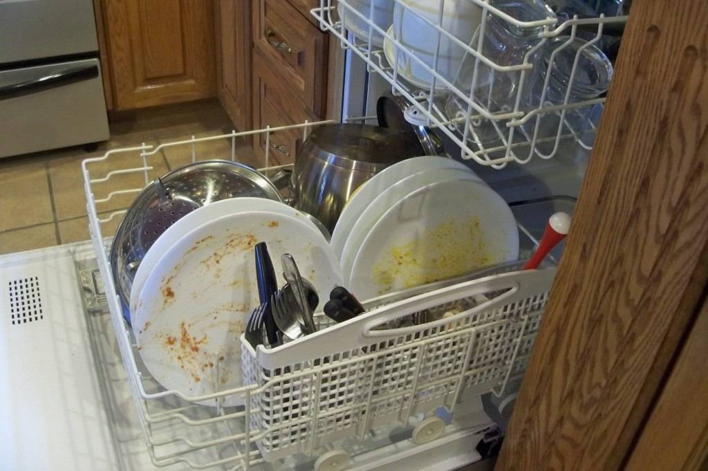 Посудомоечная машина плохо моет посуду