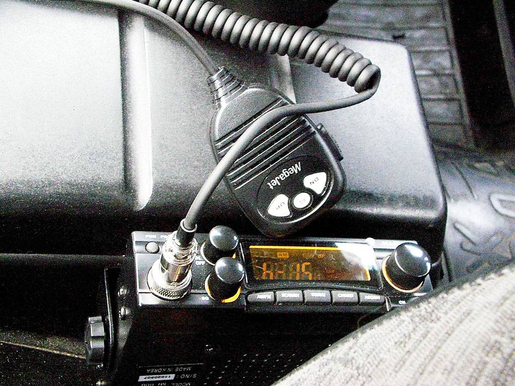 Рация для дальнобойщиков: какую выбрать, самая лучшая портативная автомобильная радиостанция в машину