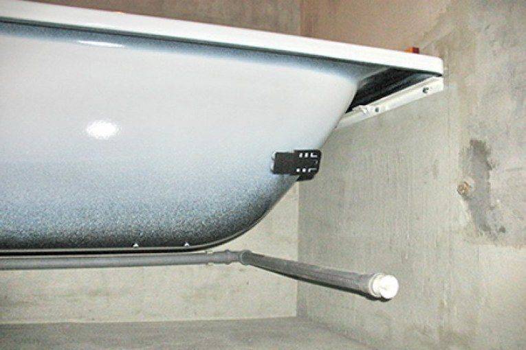 Установка стальной ванны своими руками: подробная монтажная инструкция