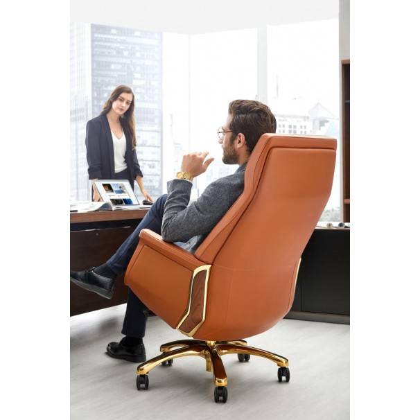 Самое дорогое офисное кресло в мире стоит $49600 | rusbase
