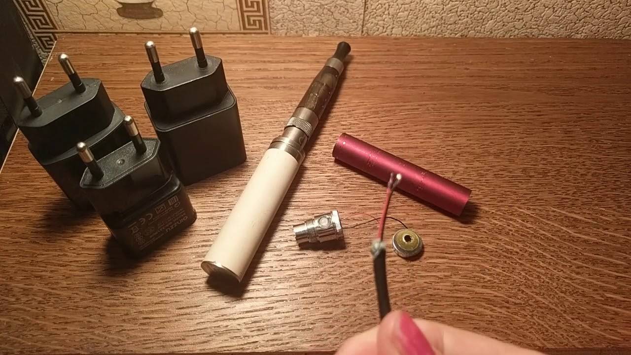 Как зарядить электронную сигарету: одноразовую, с аккумулятором, можно ли от телефона, почему не заряжается