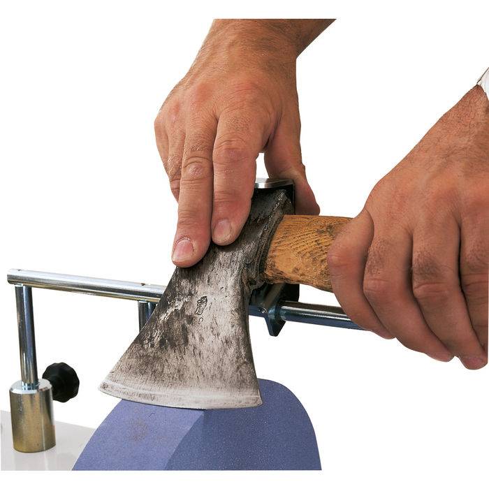 Заточка топора: под каким углом нужно точить? как правильно заточить топор в домашних условиях своими руками с помощью станка