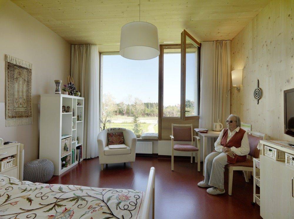 Какие признаки должен иметь комфортный дом для пожилого человека