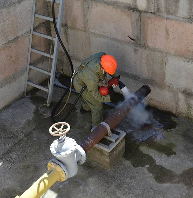 Опрессовка внутреннего газопровода в доме: низкого давления и перед спуском газа
