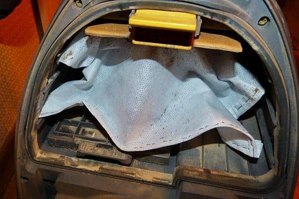 Как вставить в пылесос мешок для сбора пыли: от и до. как чистить мешковый пылесос время что-то менять