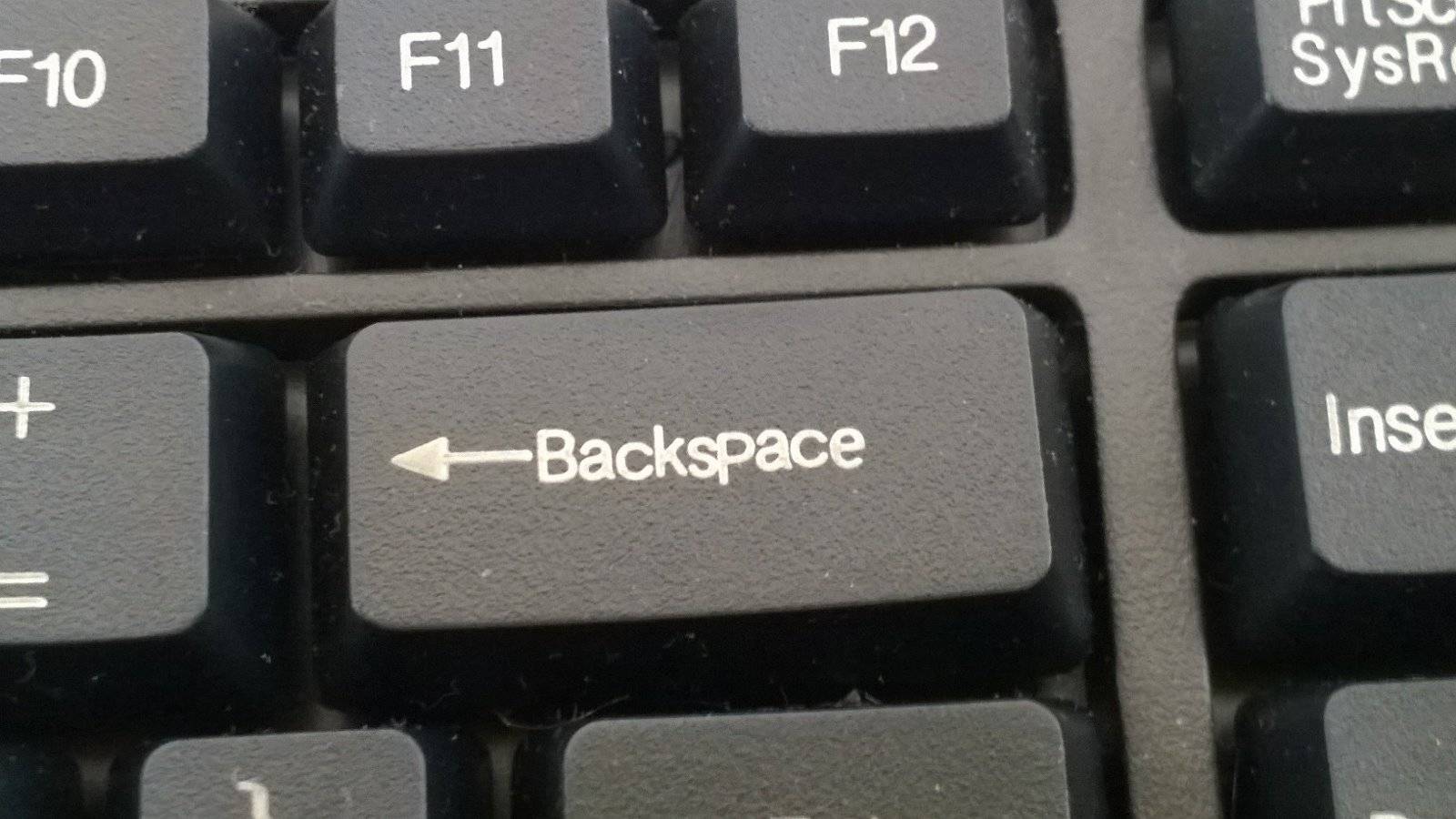 кнопка бекспейс на клавиатуре фото