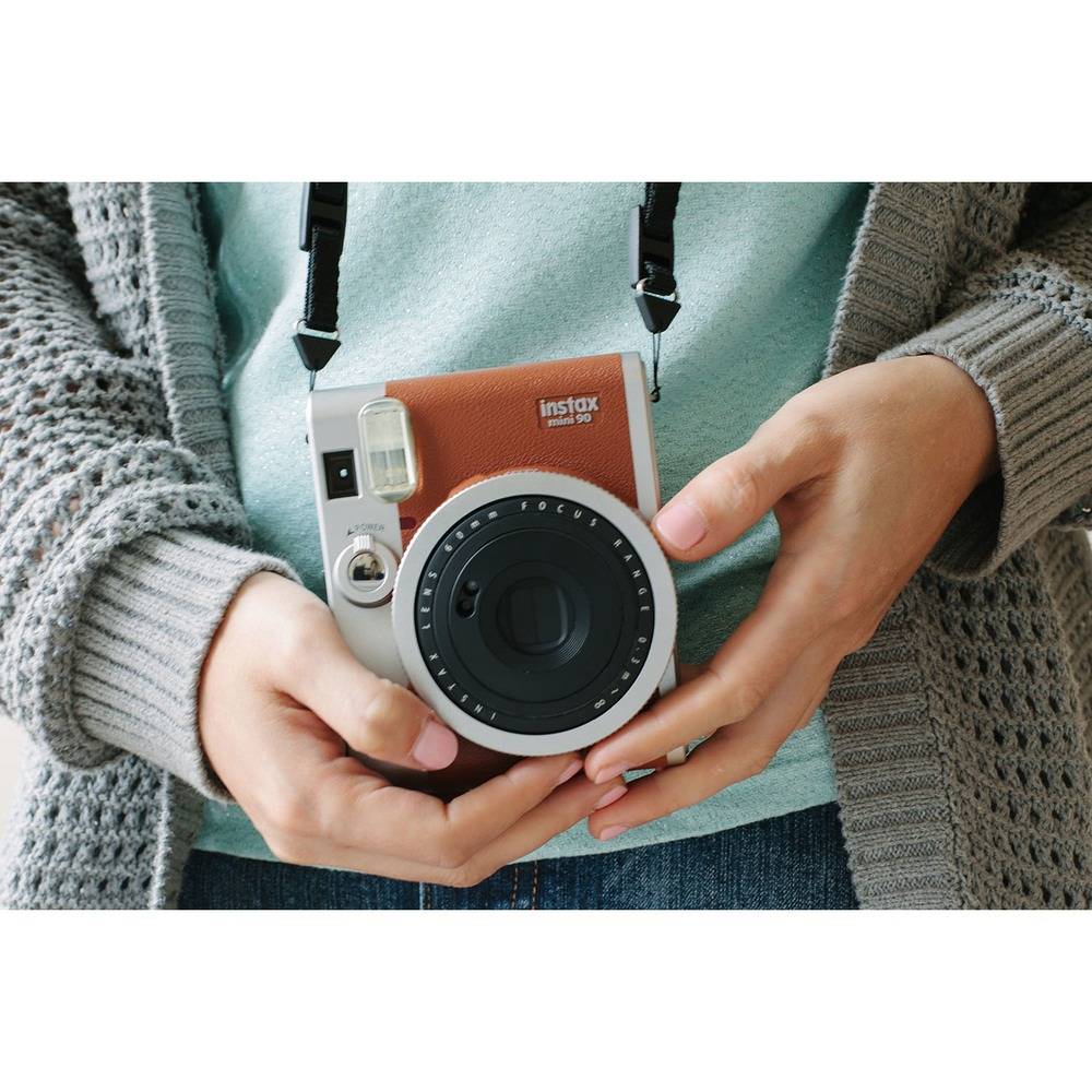 Печатающий фотоаппарат. Fujifilm Instax Mini 90. Фотоаппарат Instax Mini 90. Фуджи инстакс мини 90. Instax Mini 90 Brown.