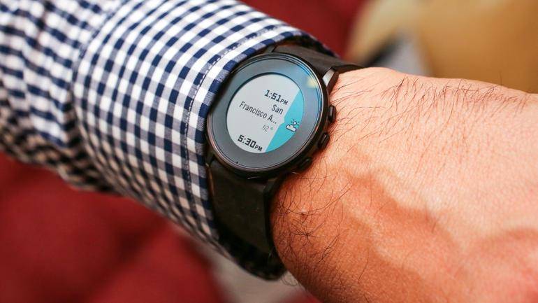 Pebble time steel — обзор смарт часов